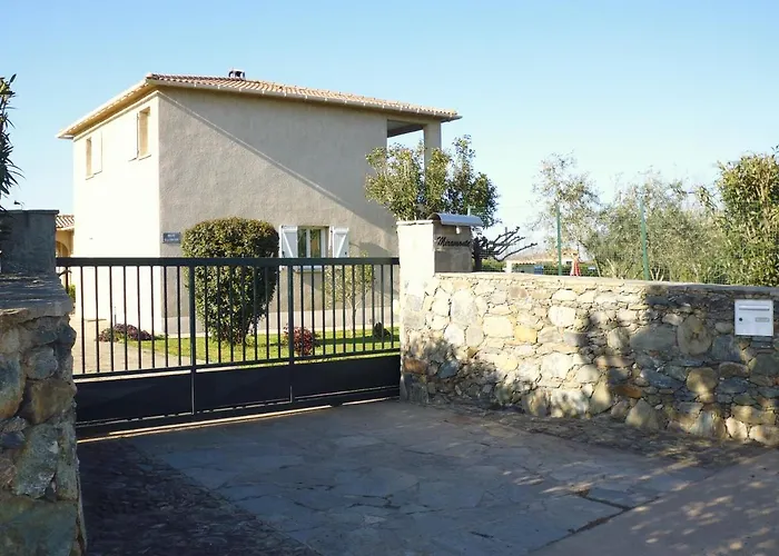 Bed And Breakfast 4*